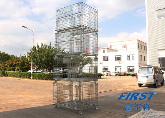 Wadah wire mesh digunakan untuk menyimpan barang di gudang