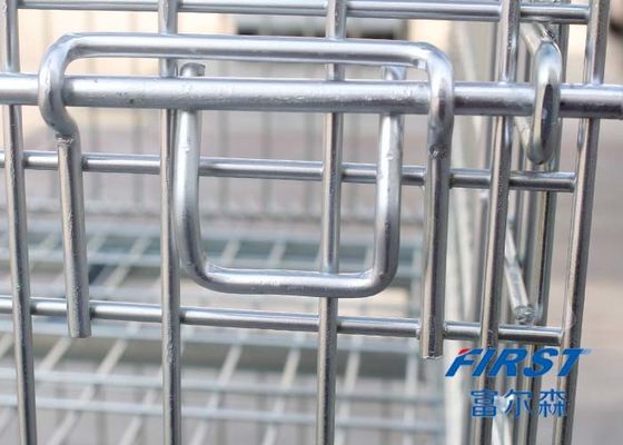 Wadah wire mesh digunakan untuk menyimpan barang di gudang